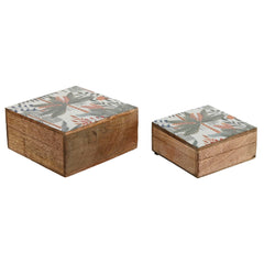 Clothing and wardrobe storage