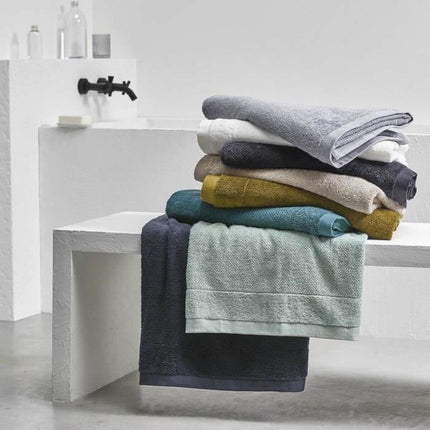 V4HDF447614183B5B2E79BC3EDDC37CD09AR5838401P5